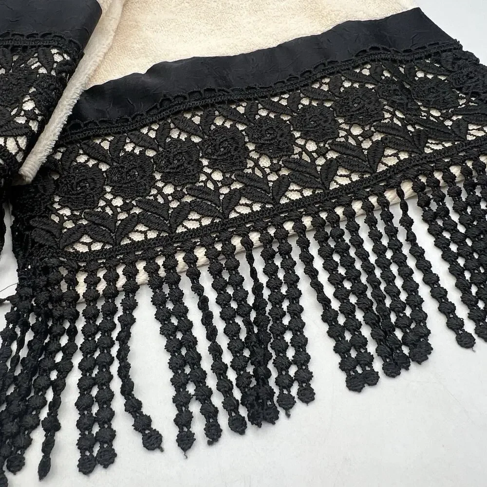 Set 3 Croscill Bathroom Hand Towels Ivory Black Crochet Lace Fringe Glam 18